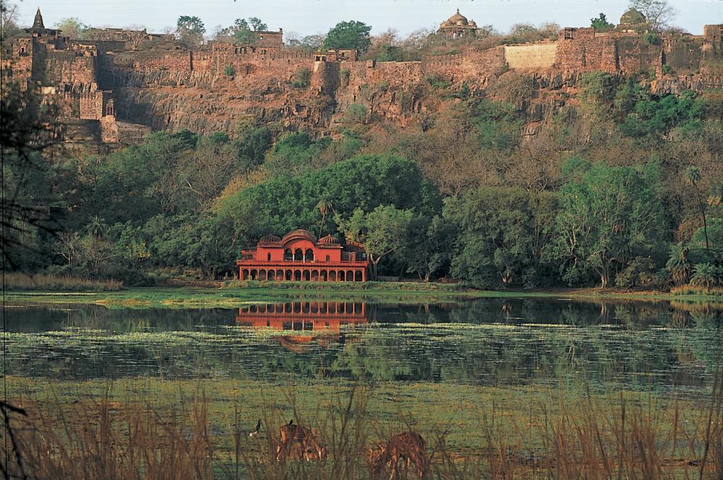 The Oberoi Vanyavilas Wildlife Resort, Ranthambhore Савай-Мадхопур Удобства фото